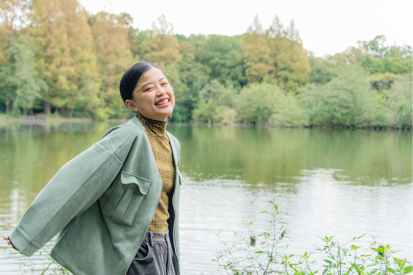 プロフィール写真・宣材写真イメージスライド-2